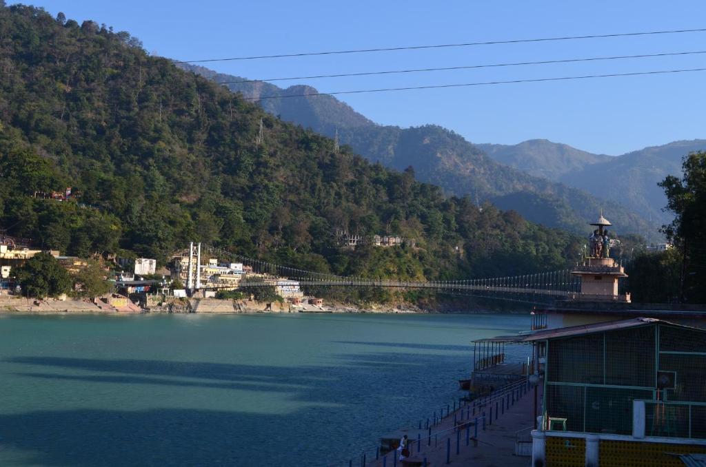 Hotel Yog Vashishth Rishikesh Exterior photo