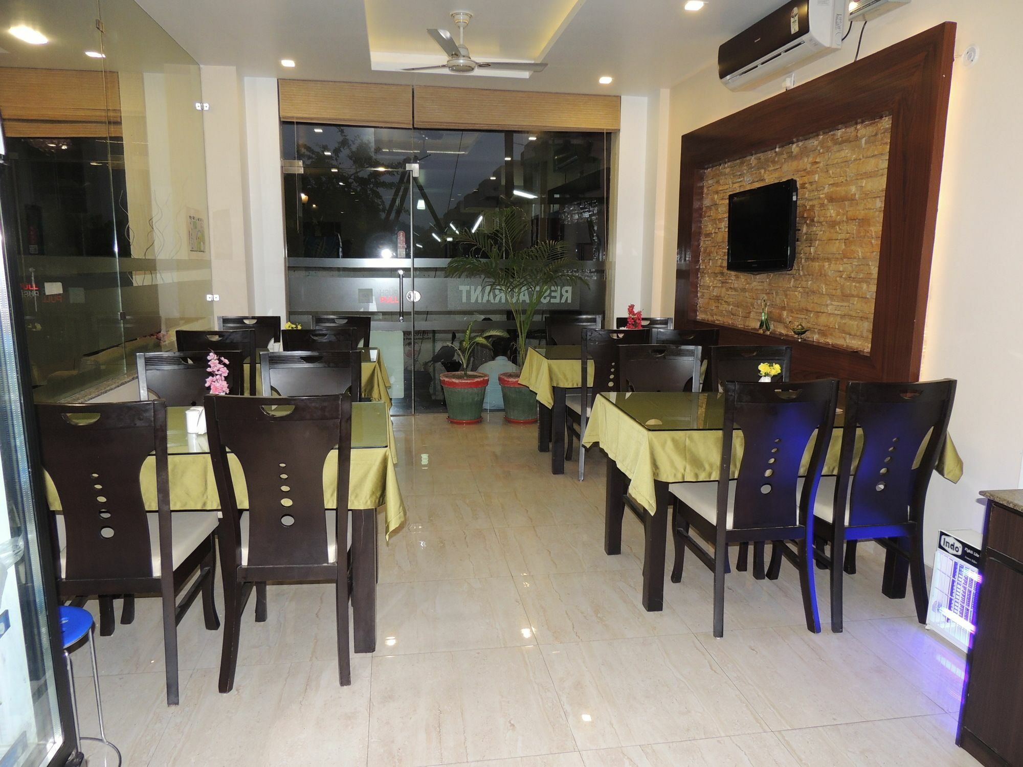 Hotel Yog Vashishth Rishikesh Exterior photo