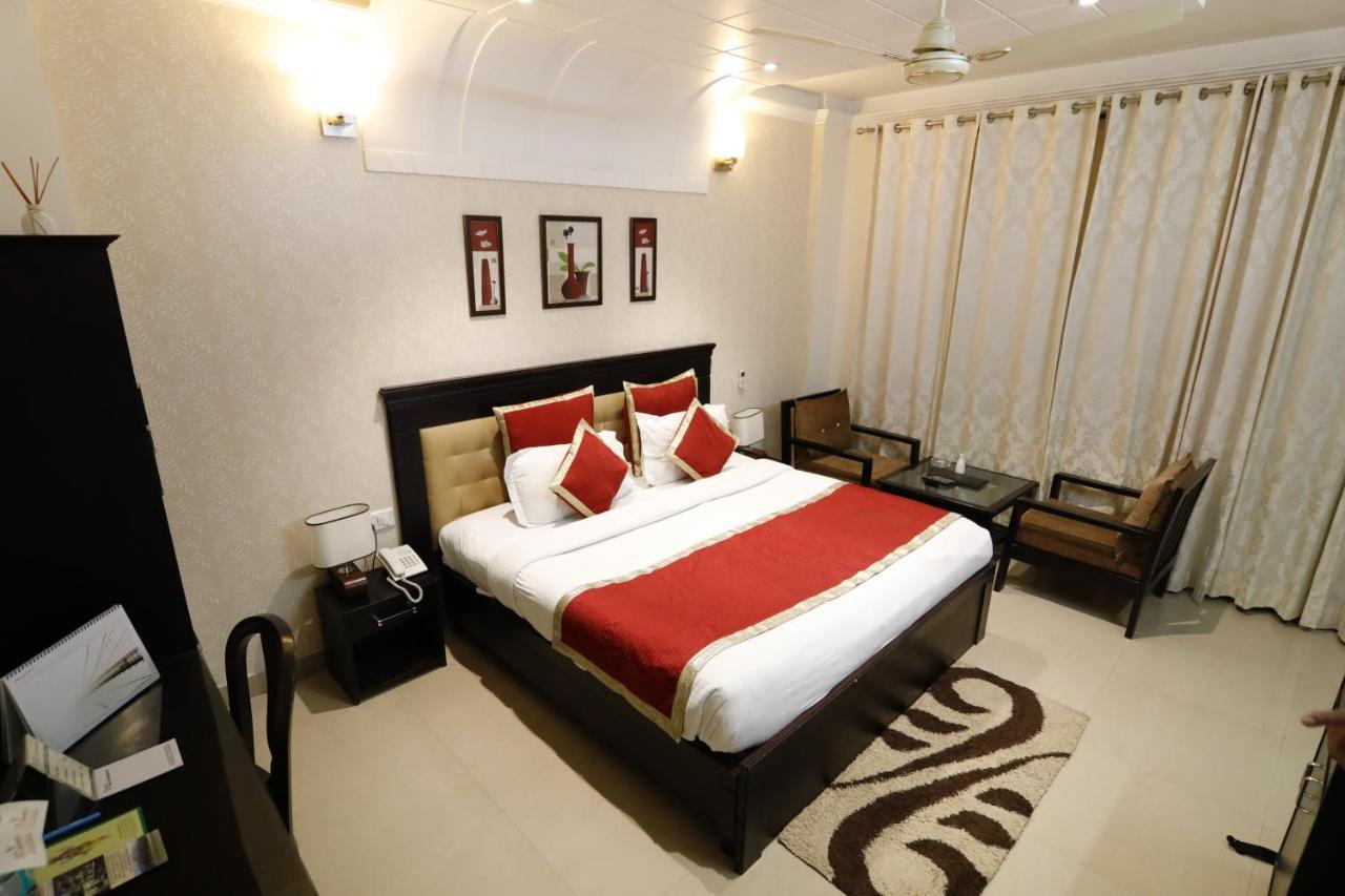 Hotel Yog Vashishth Rishikesh Exterior photo